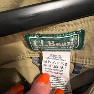LL Bean Men's Pants